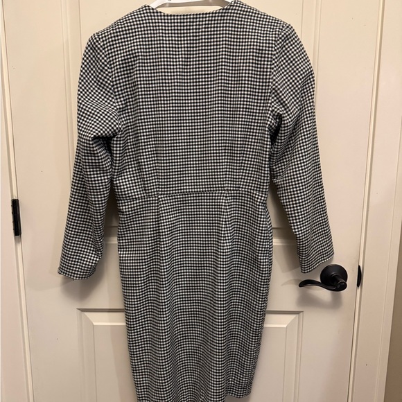 Vintage Black and White Long Sleeve Dress - Picture 6 of 7